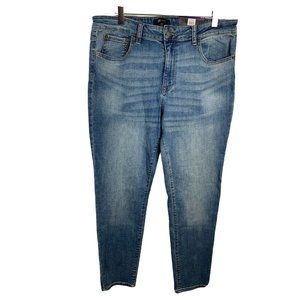 Frye Mid Rise Authentic Wash Skinny Leg Jeans